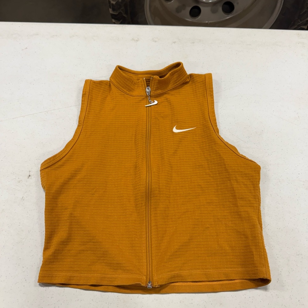 nike zip up vest
